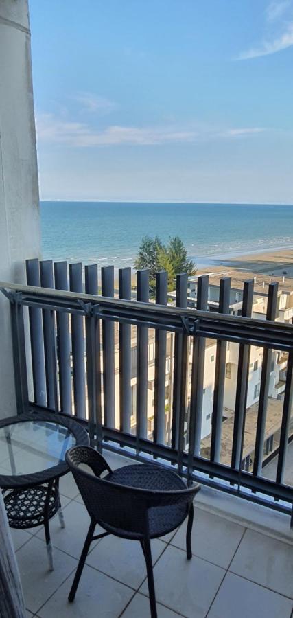 Swiss Garden Residence, Studio, Sea & Pool View, High Level Unit Apartment Kuantan