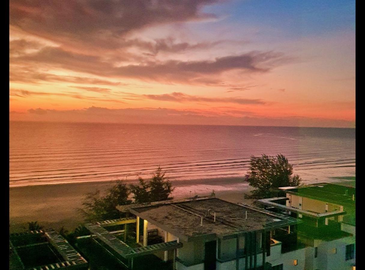 Swiss Garden Residence, Studio, Sea & Pool View, High Level Unit