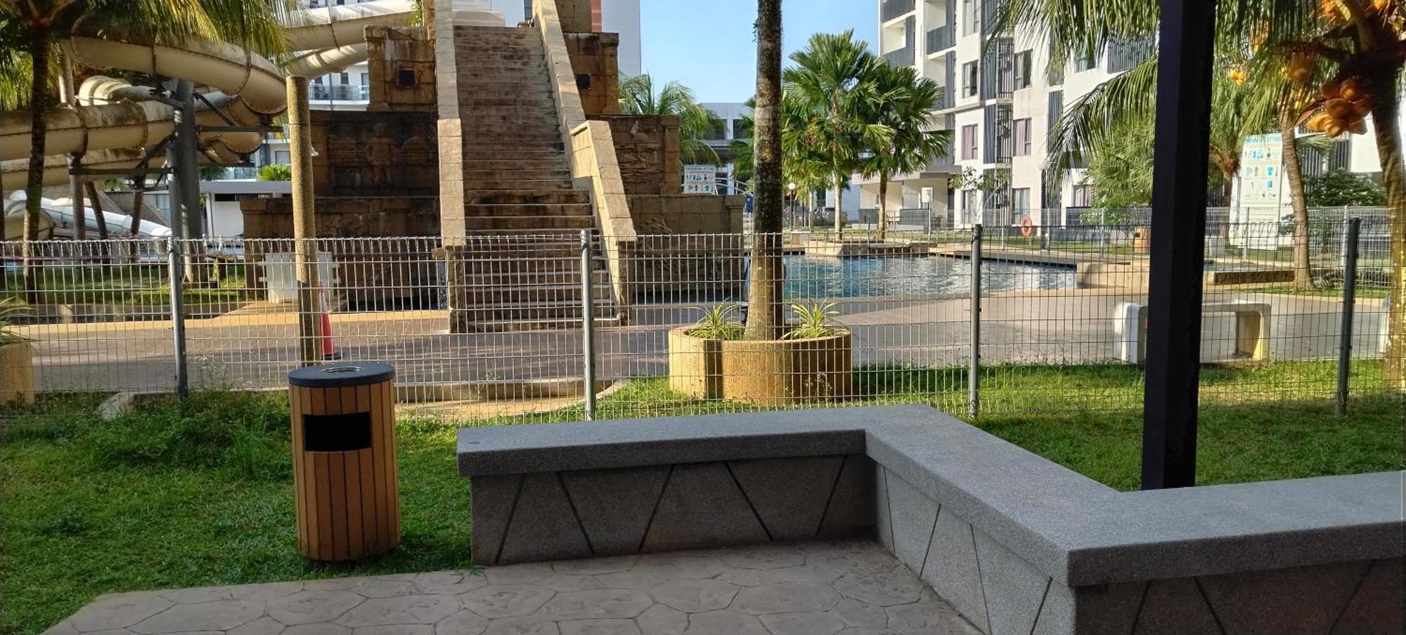 Swiss Garden Residence, Studio, Sea & Pool View, High Level Unit Apartment *